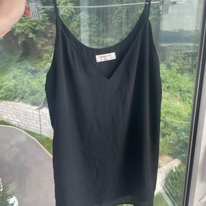 NWT Aritiza Babaton tank top. Black top for summer work vacation. V neck shirt.